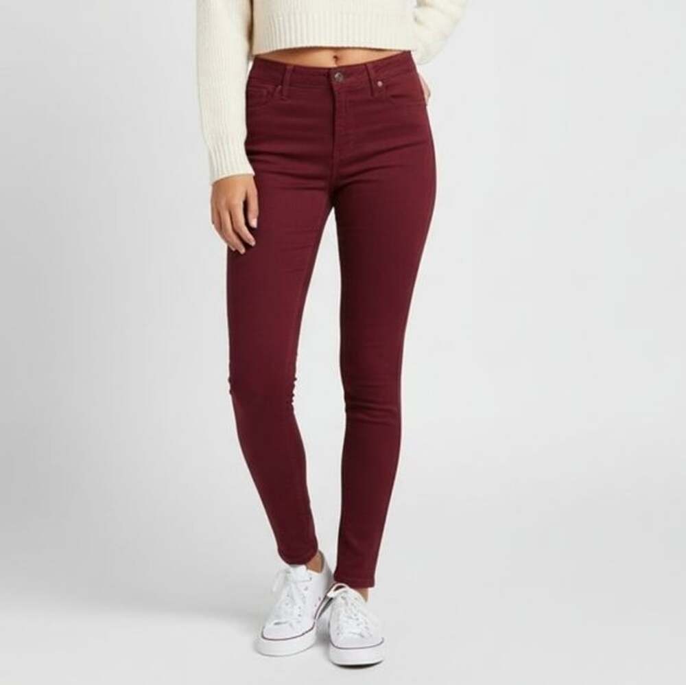 Hollister Maroon Pant